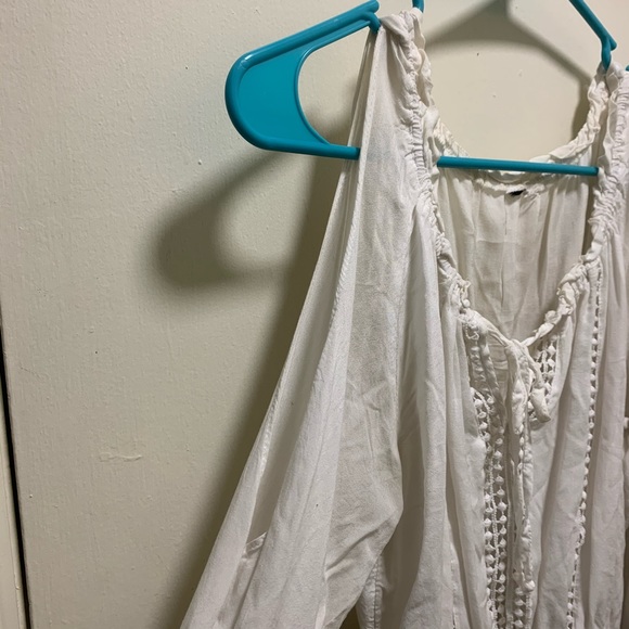 beachy boho cold shoulder crop blouse / white - Picture 3 of 3